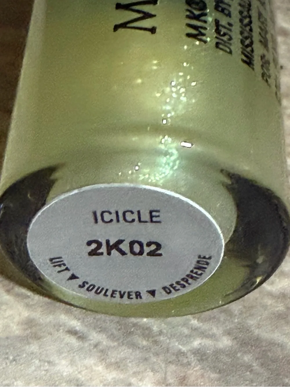 Mary Kay Icicle 2K02 Nourishing Plus Lip Gloss -